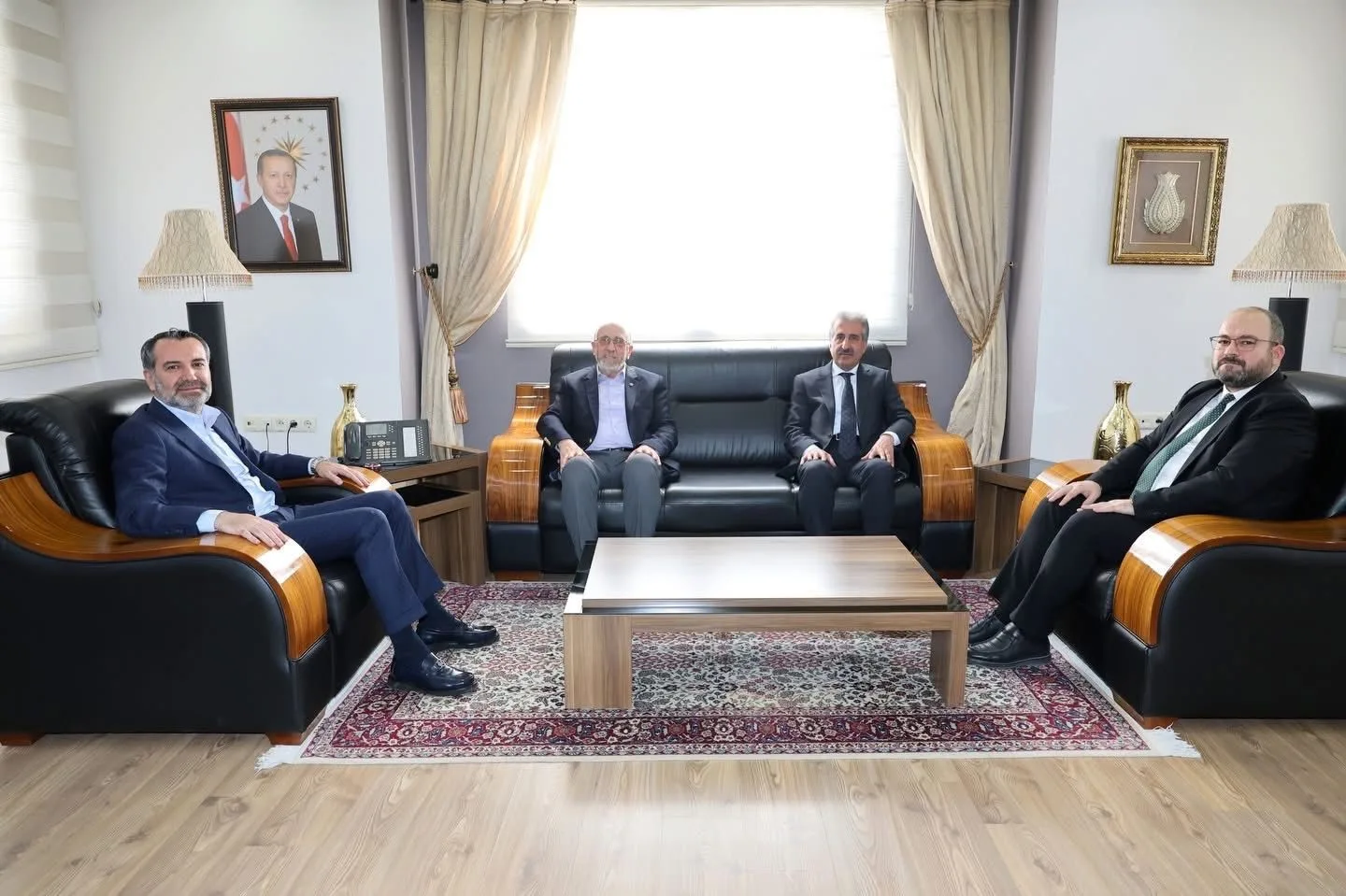 Ticaret Borsası Başkanı Dumandağ, Başkan Şerifoğulları’yla bir araya geldi