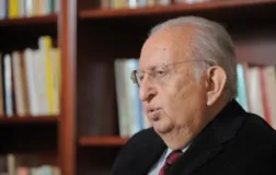 Son dakika… Hüsamettin Cindoruk hayatını kaybetti