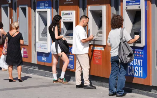 ATM’lerde gram altın satışı pilot olarak başladı